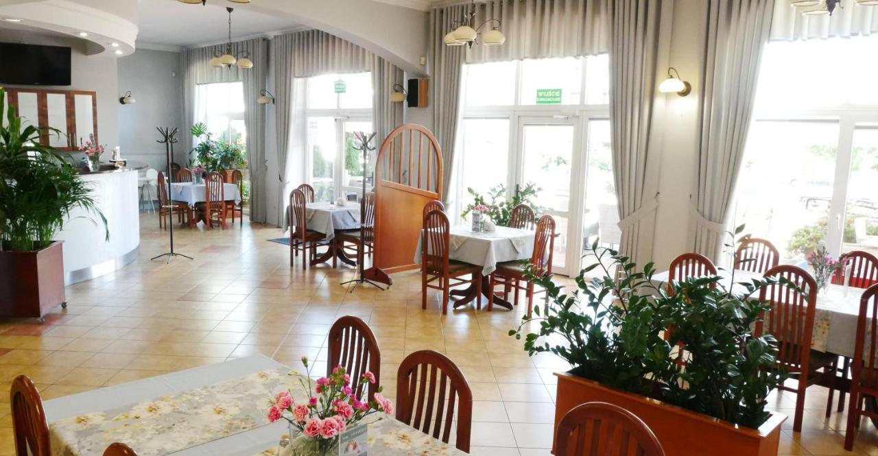 Restauracja Kargul Noclegi Łęczyca Zewnętrze zdjęcie